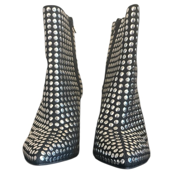 HOST PICK INC Black and Silver Metallic Studded Ankle Boots size 7 - Picture 2 of 4